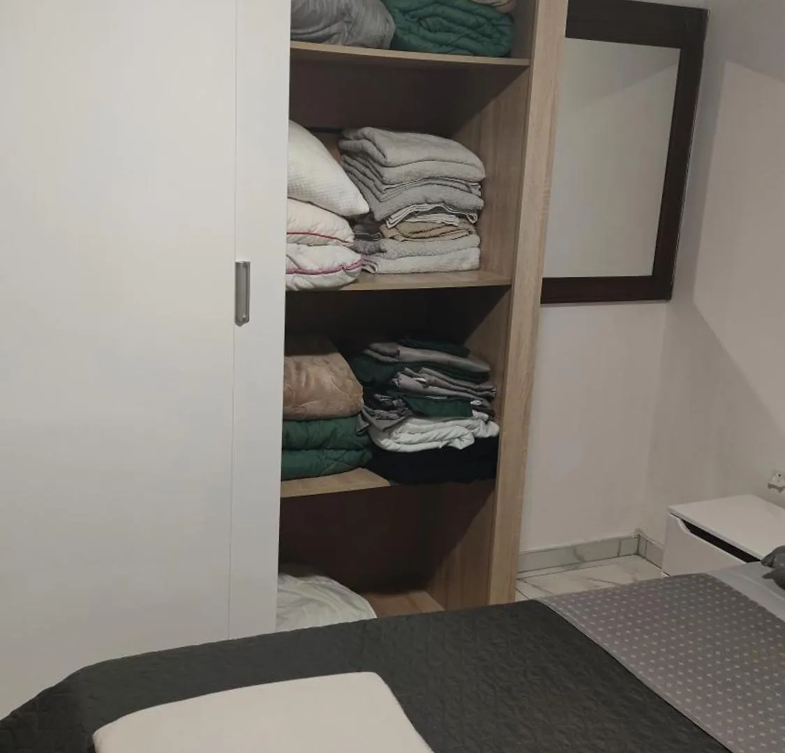 Shopping,Airport,Parking,Ring Road 100Sqm Comfort Thessaloníki 0*,  Grekland