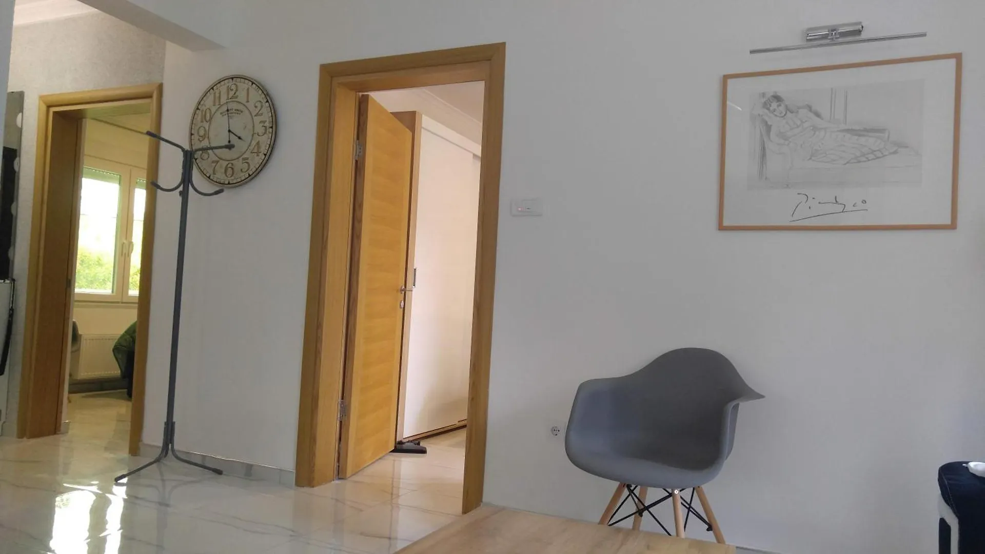 Shopping,Airport,Parking,Ring Road 100Sqm Comfort Thessaloníki Grekland